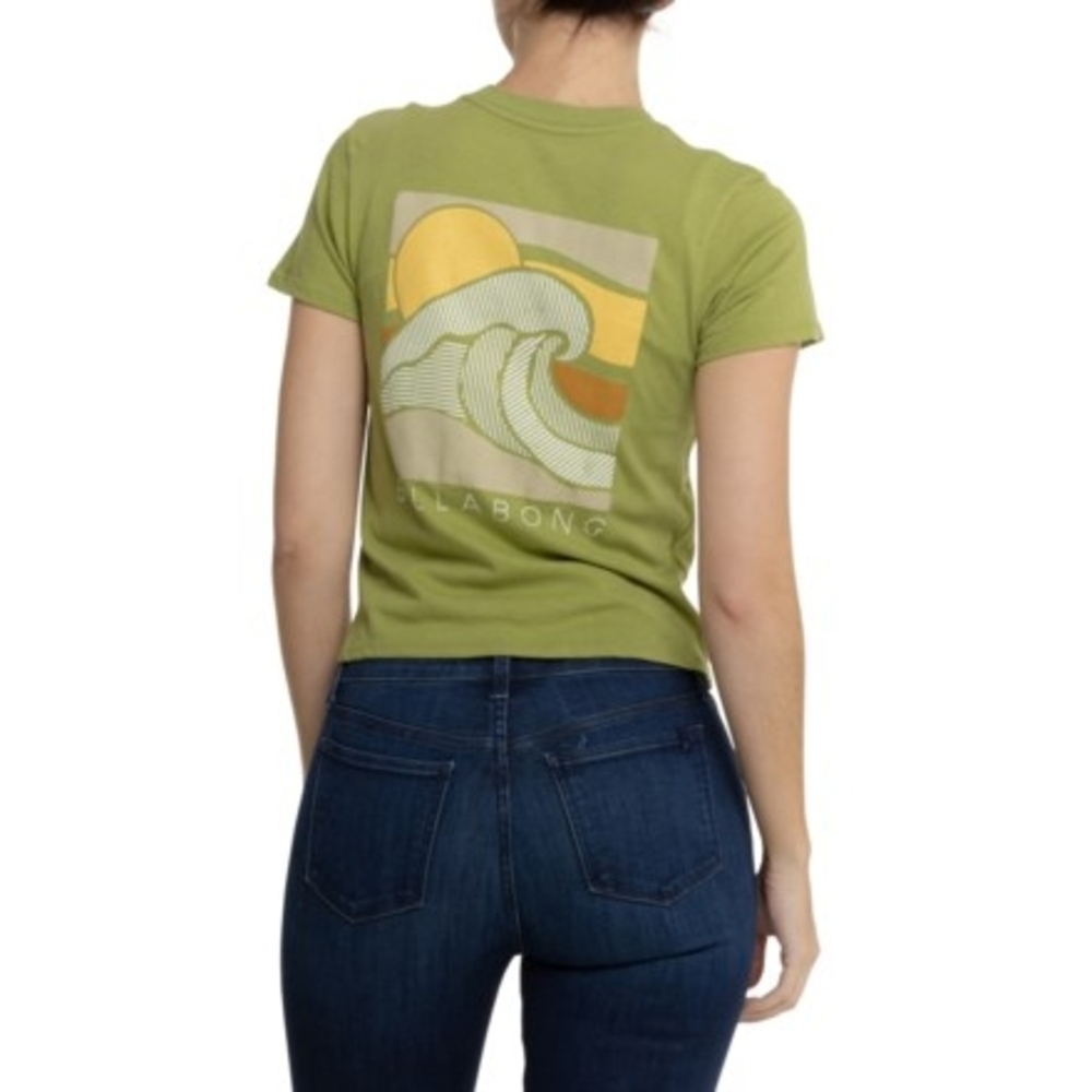 NWT Billabong Green Crop Graphic T-Shirt Large